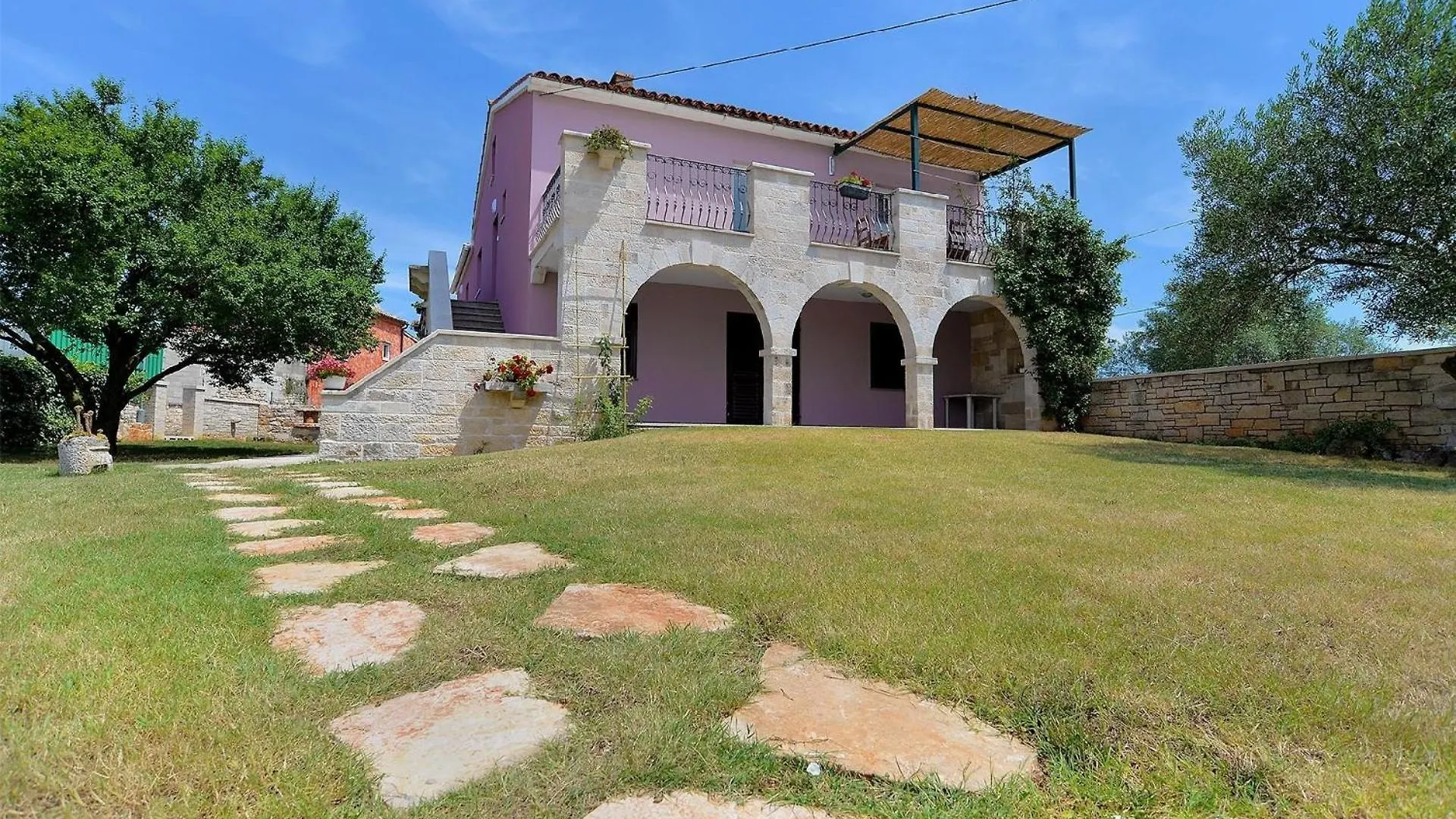 Ferienhaus Mit Privatpool Fuer 16 Personen Ca 240 Qm In Vodnjan, Istrien Istrische Riviera 0*, Vodnjan
