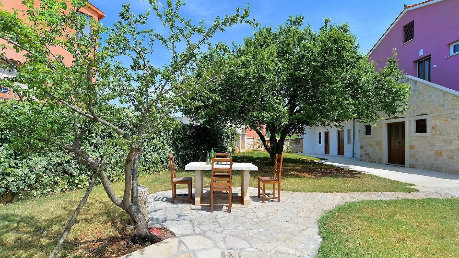Ferienhaus Mit Privatpool Fuer 16 Personen Ca 240 Qm In Vodnjan, Istrien Istrische Riviera Holiday home