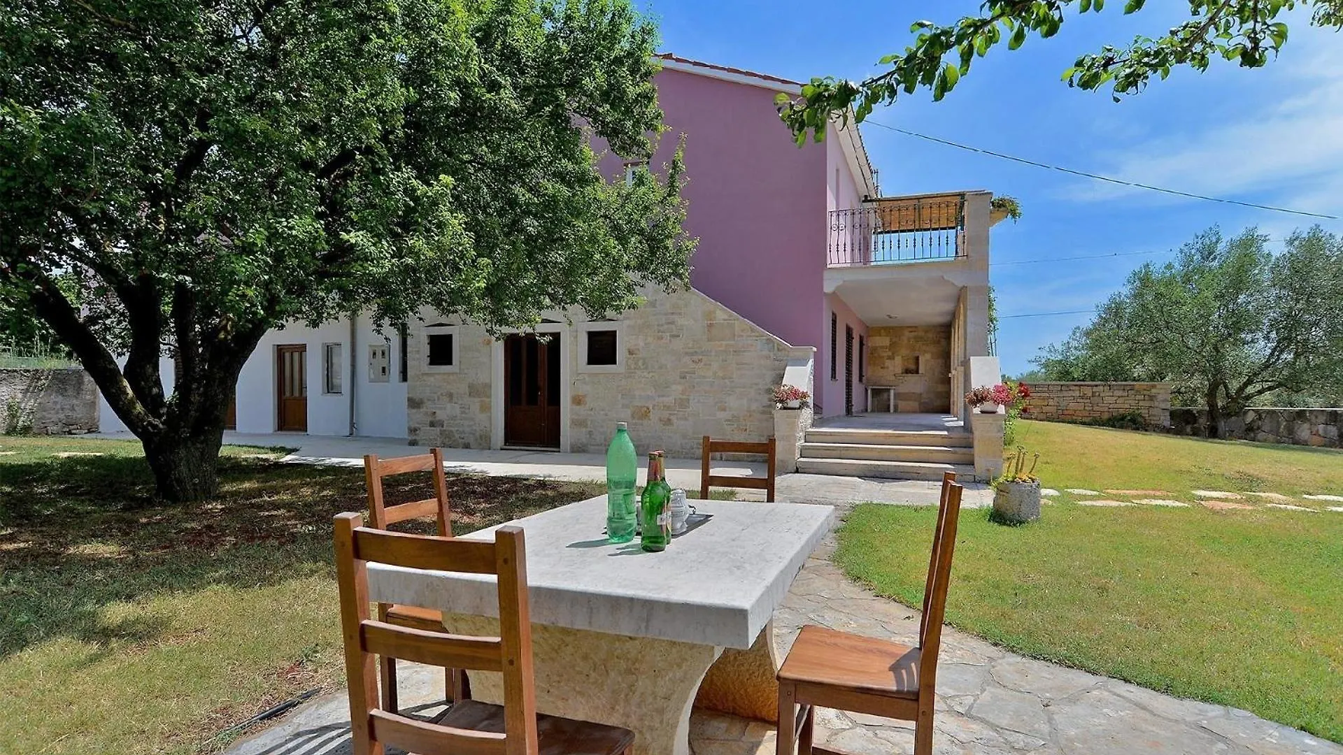 Holiday home Ferienhaus Mit Privatpool Fuer 16 Personen Ca 240 Qm In Vodnjan, Istrien Istrische Riviera